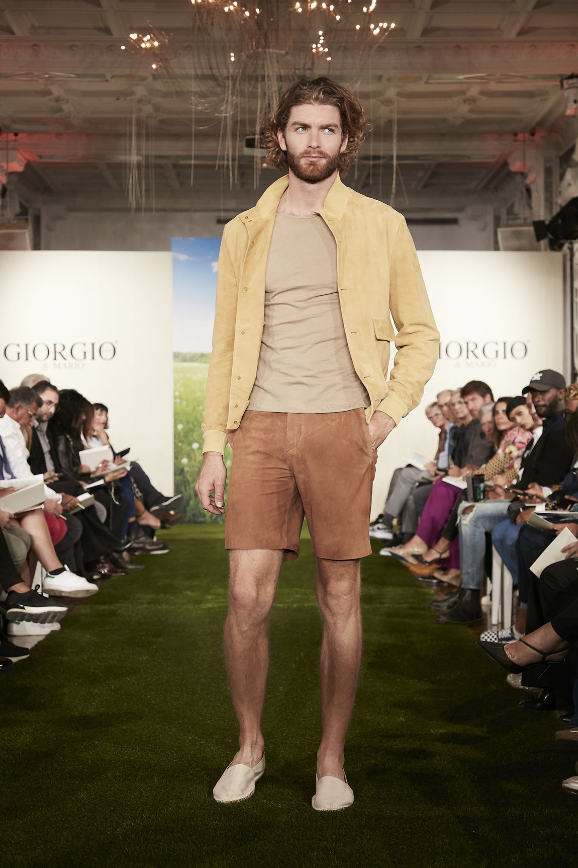 Blouson en chèvre velours Homme LUCAS de chez Giorgio & Mario modèle de face ouvert