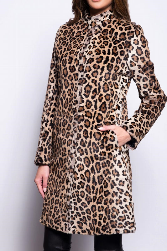 manteau en fourrure léopard pour femme
