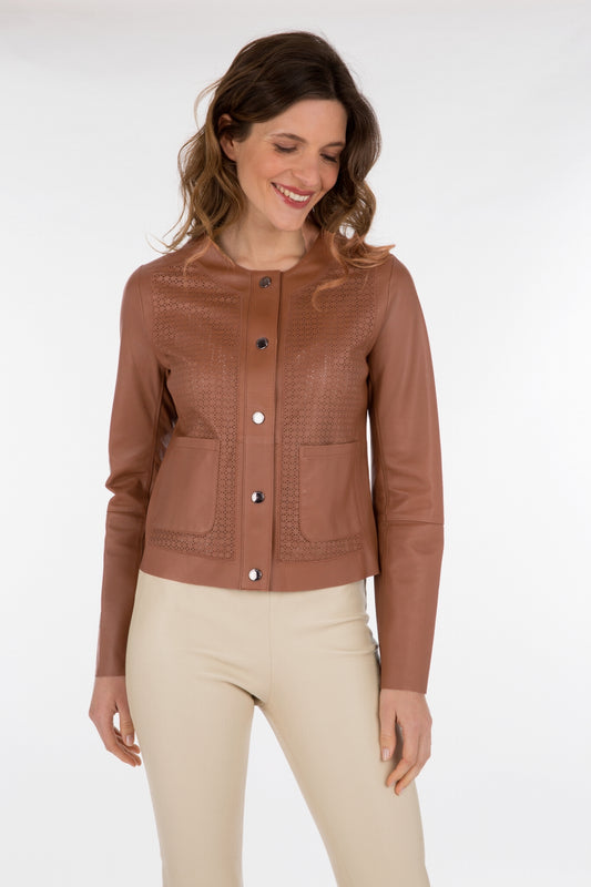 Veste cuir Damaris, caramel, modèle de face veste fermée tendance